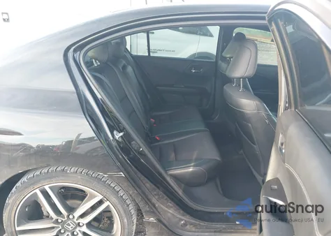 2016 Honda Accord Sport z USA, uszkodzony, nr VIN 1HGCR2F57GA052541